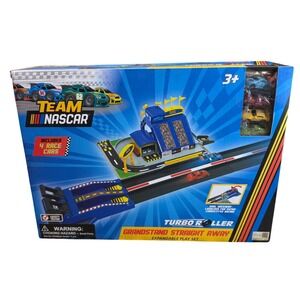 Team NASCAR Turbo Roller Grandstand Straight Away Play Set with 4 Race Cars NEW